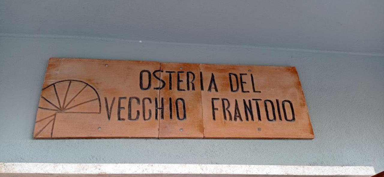 Agriturismo Vecchio Frantoio Villatella Buitenkant foto